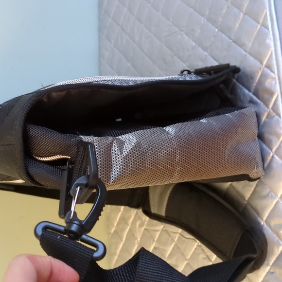 Laptop Bag - Picture 3 of 6